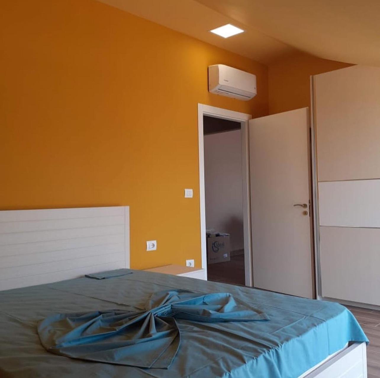 Shengjin Apartaments Esterno foto