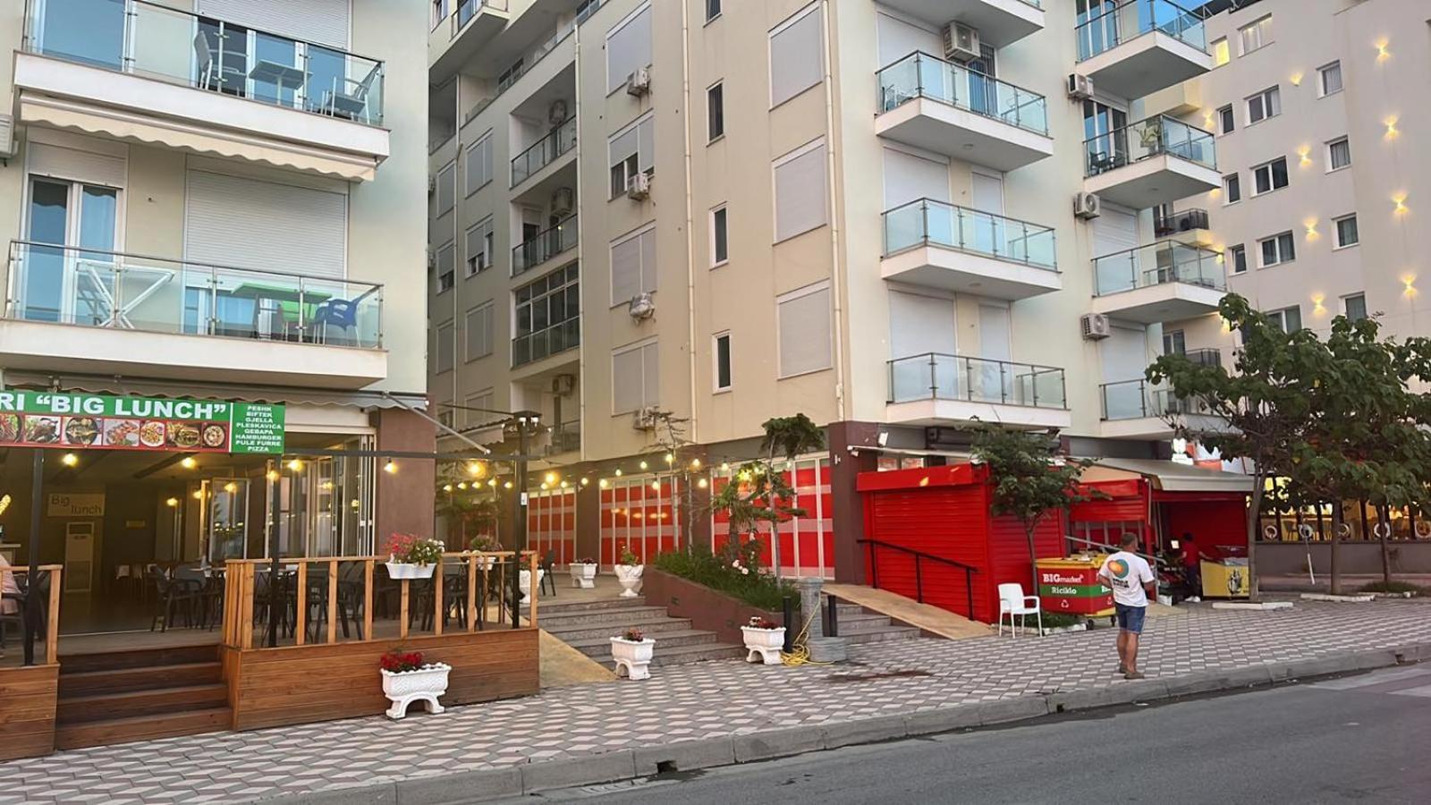 Shengjin Apartaments Esterno foto