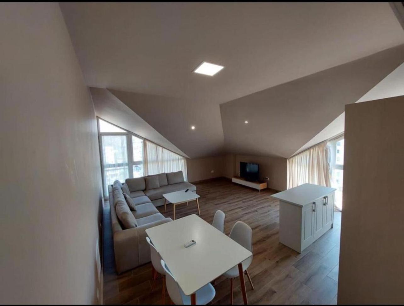 Shengjin Apartaments Esterno foto