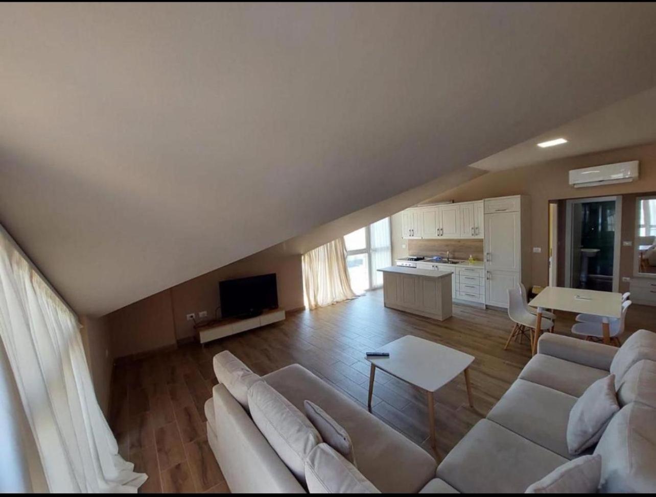 Shengjin Apartaments Esterno foto