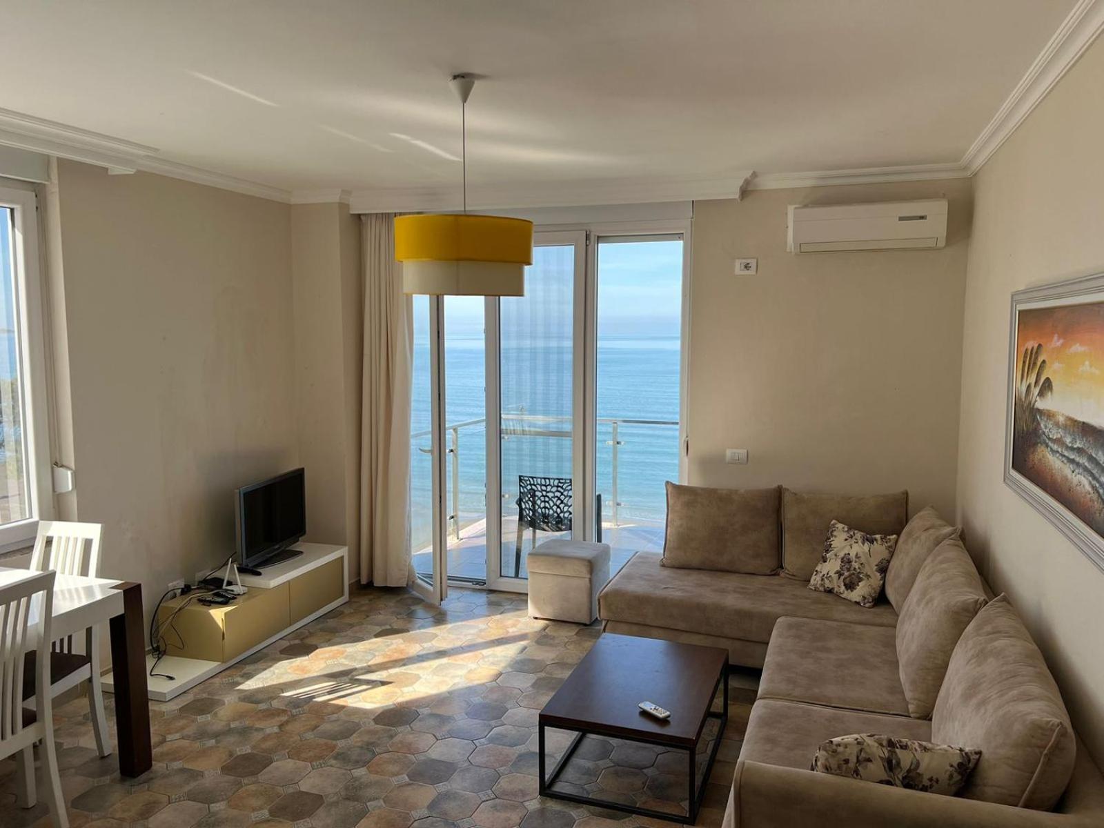 Shengjin Apartaments Esterno foto