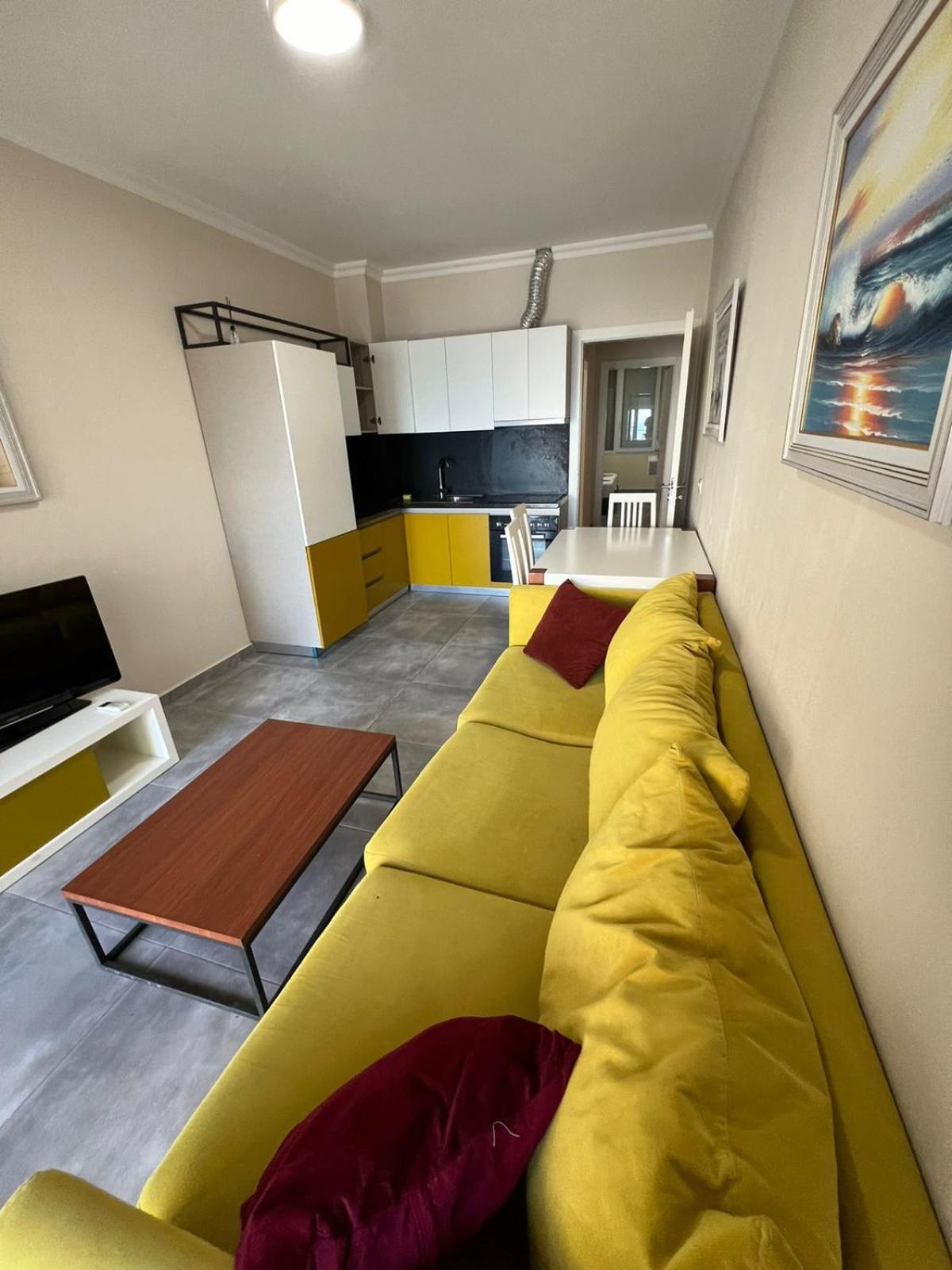 Shengjin Apartaments Esterno foto