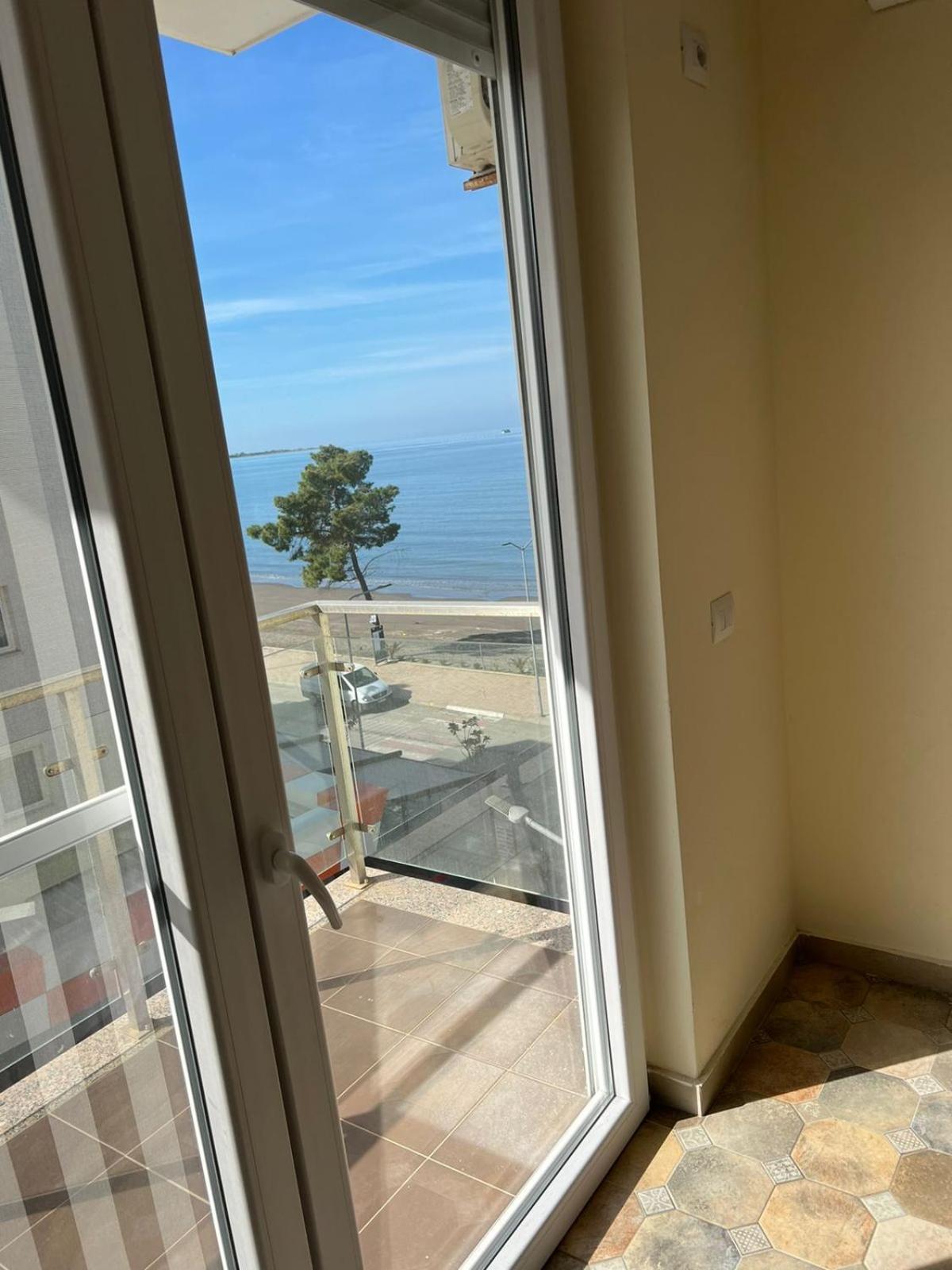 Shengjin Apartaments Esterno foto