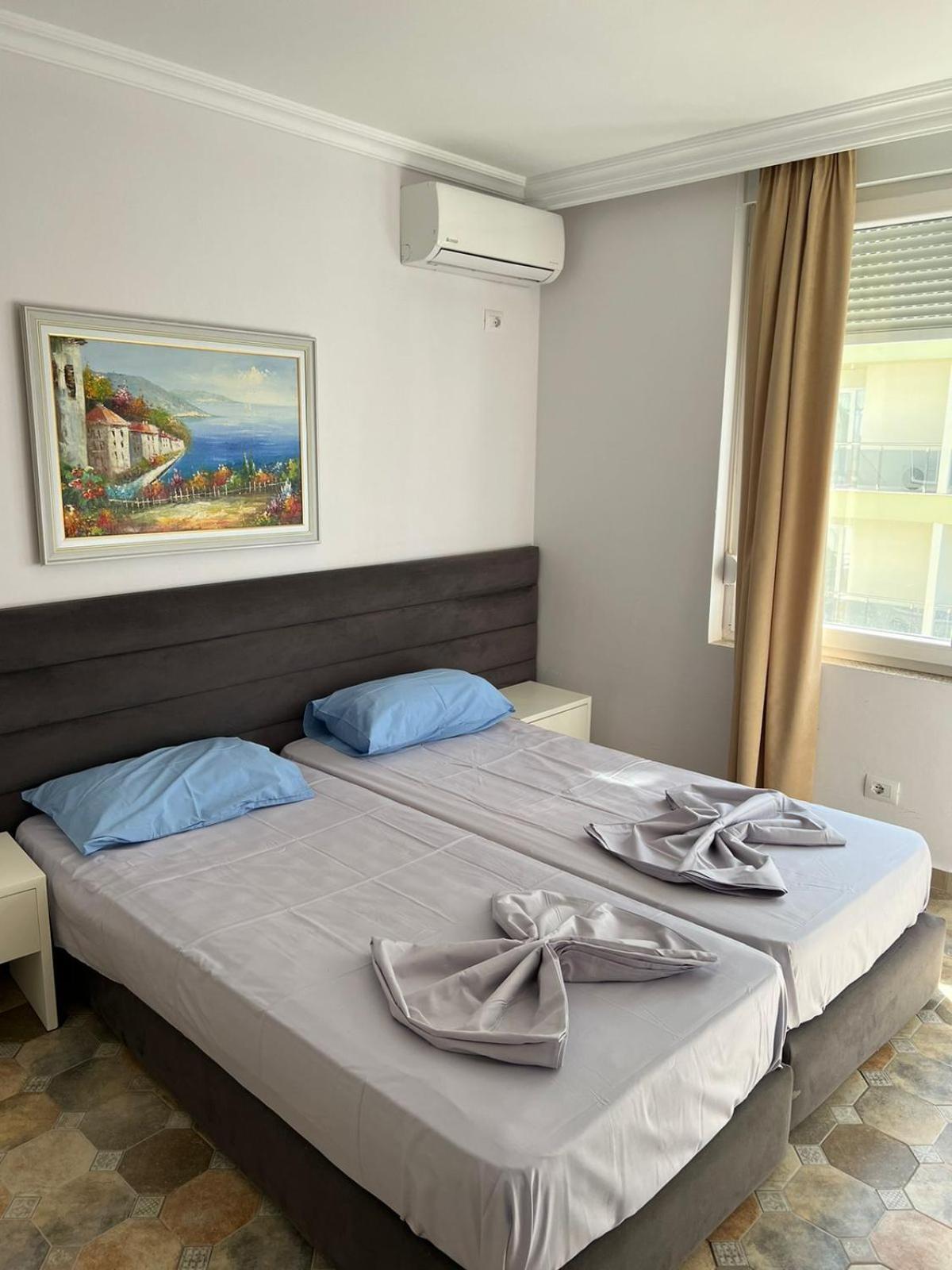 Shengjin Apartaments Esterno foto