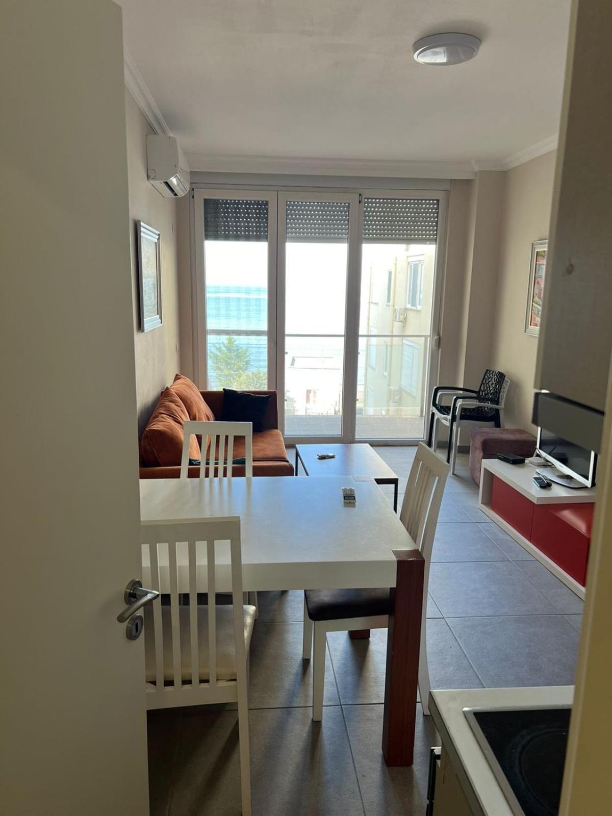 Shengjin Apartaments Esterno foto