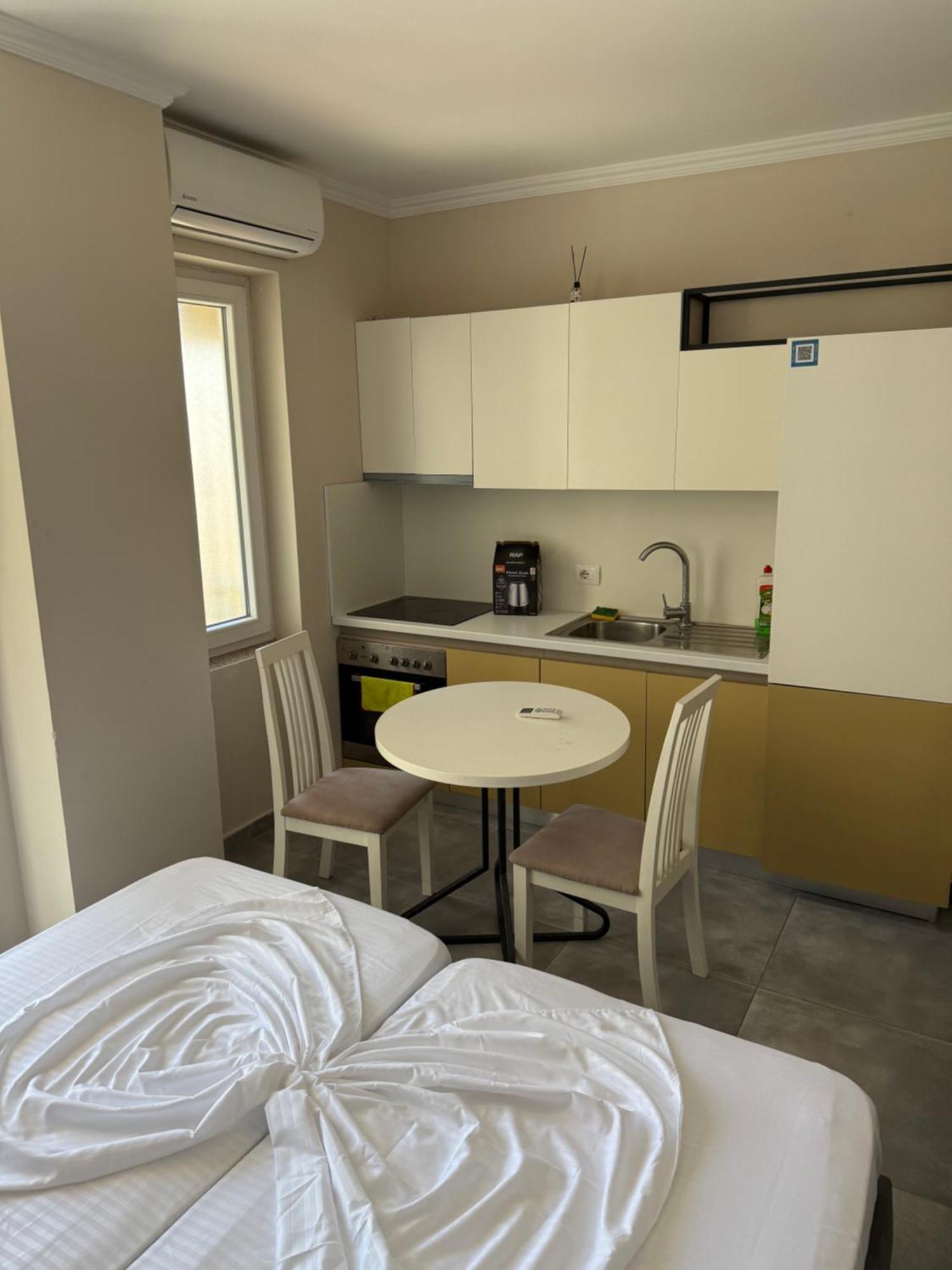 Shengjin Apartaments Esterno foto