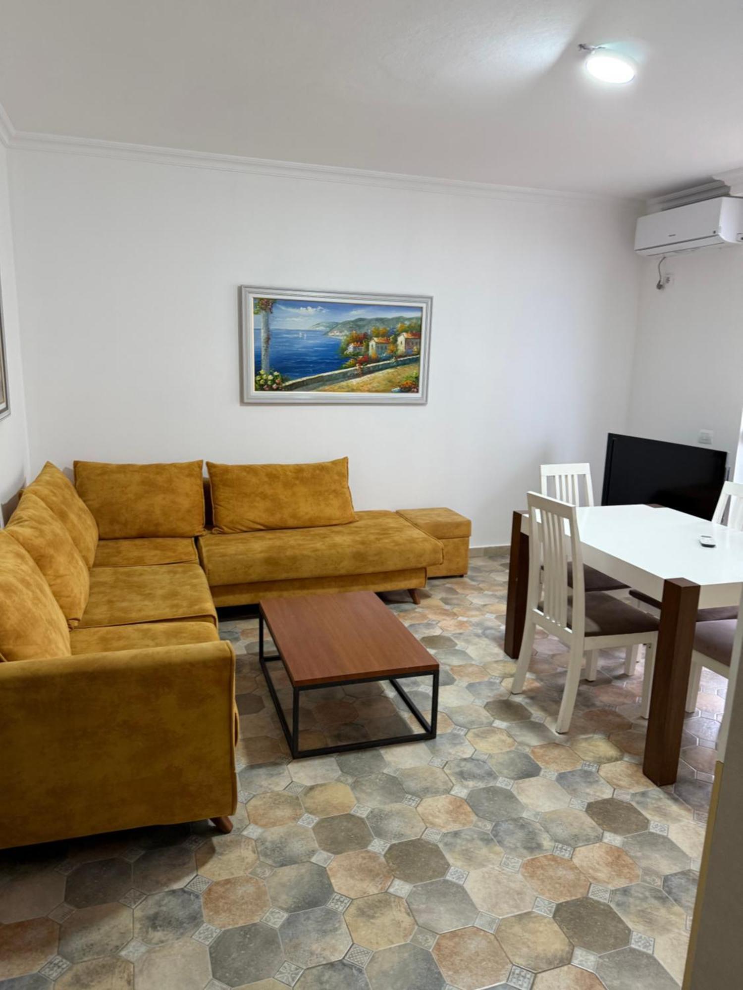 Shengjin Apartaments Esterno foto